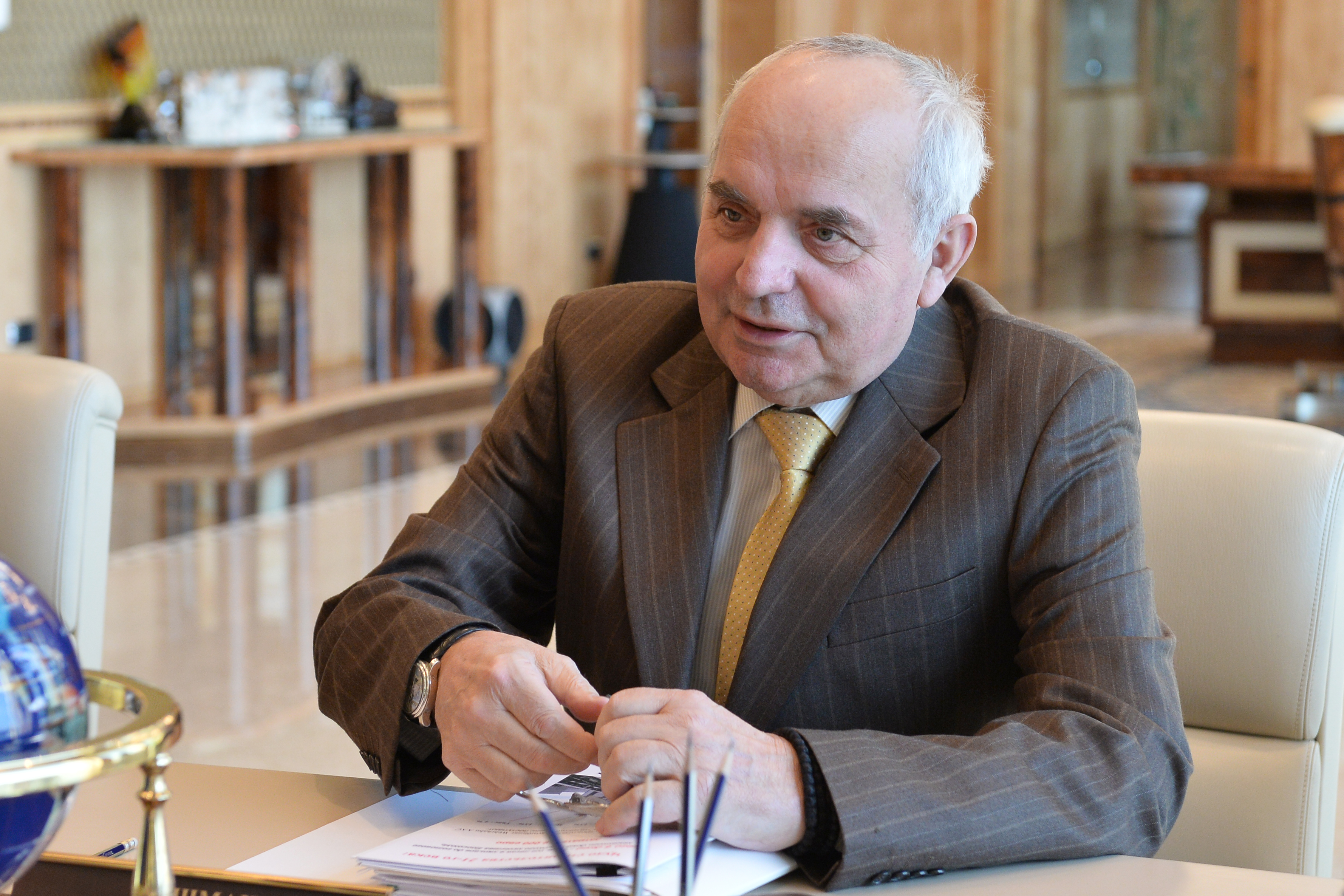 Родоначальник краснодарского чая. Кошман. Кошман чай. Кошман википедия. Кошман история русской культуры.