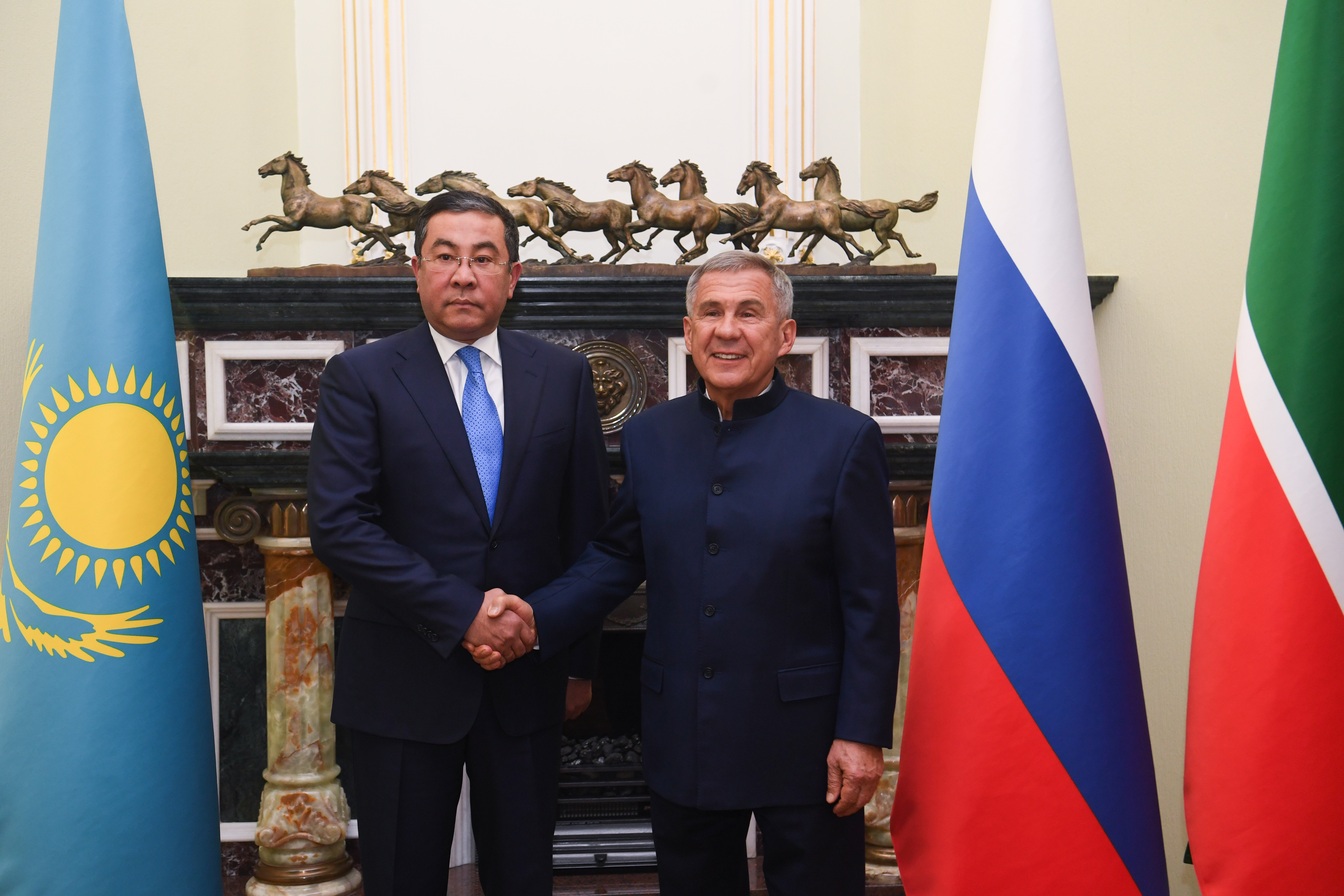 Министр здравоохранения калужской области. Кгасу. Станок рт 905 ф3 с колесотокарный рт905ф3. Бариев ханиф накипович биография. Российская экономика 2022.